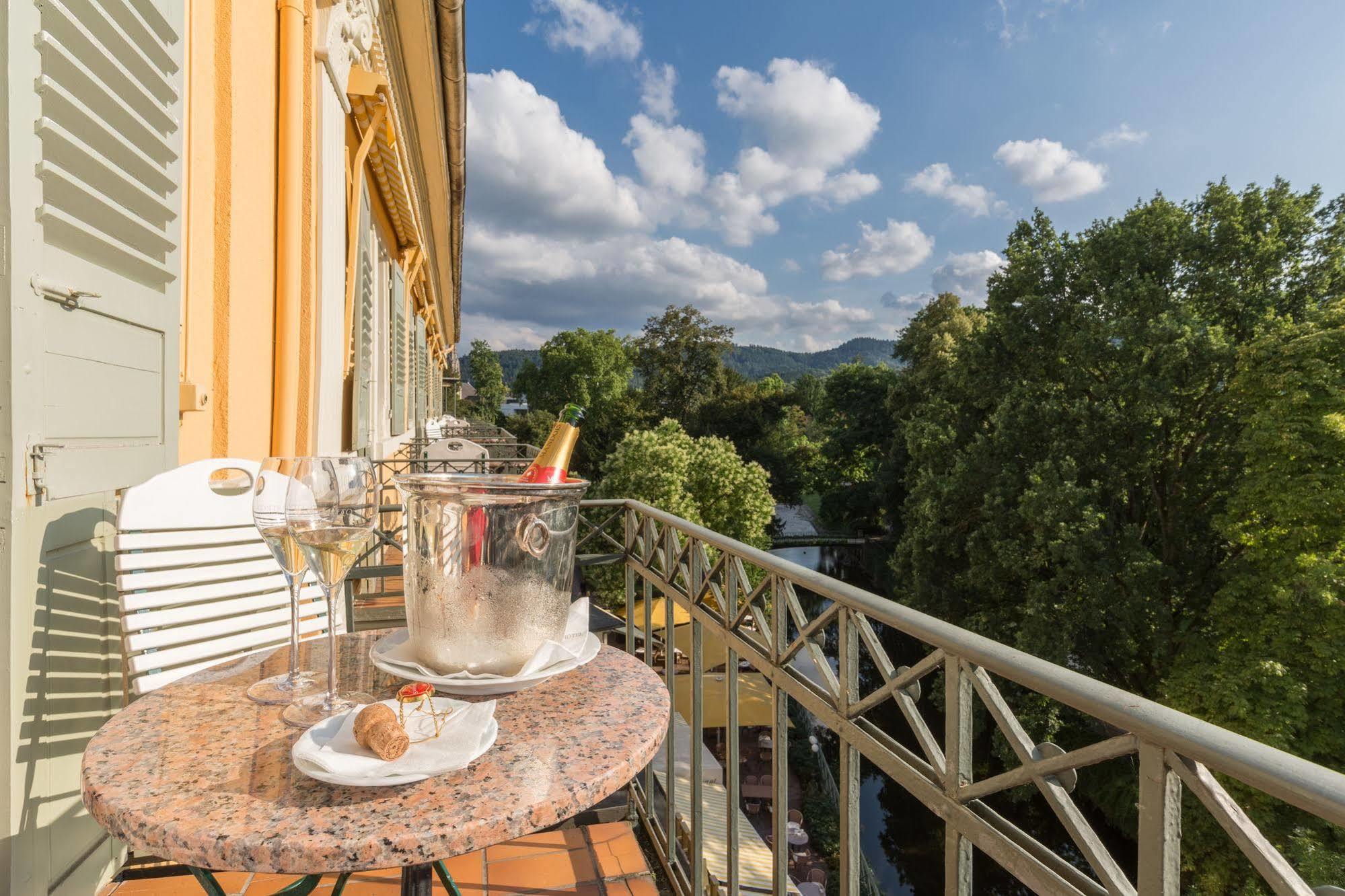 Atlantic Parkhotel Баден-Баден Екстериор снимка