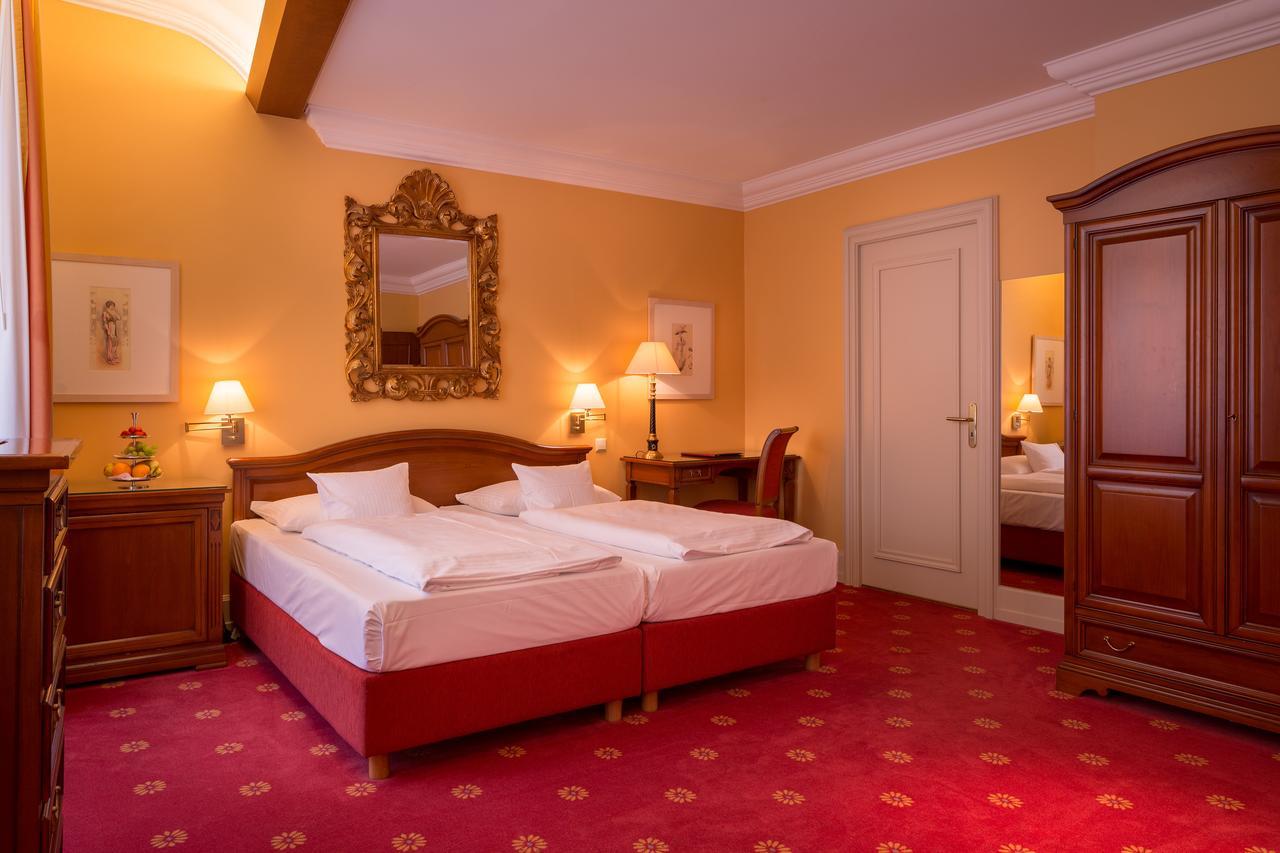 Atlantic Parkhotel Баден-Баден Стая снимка